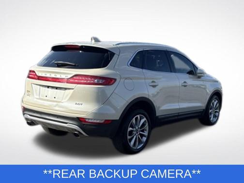 Ivory Pearl Metallic Tri-Coat 2018 Lincoln MKC Select