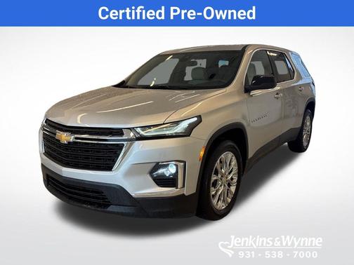 Silver Ice Metallic 2022 Chevrolet Traverse LS