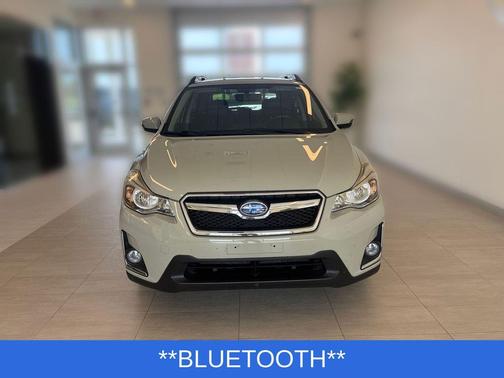 Desert Khaki 2017 Subaru Crosstrek 2.0i Limited