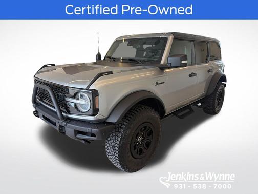 Iconic Silver Metallic 2024 Ford Bronco Wildtrak