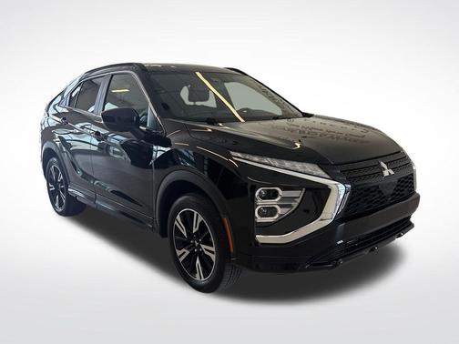 Labrador Black Pearl 2023 Mitsubishi Eclipse Cross SEL