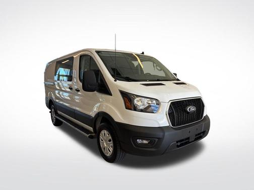Oxford White 2025 Ford Transit-250 Base