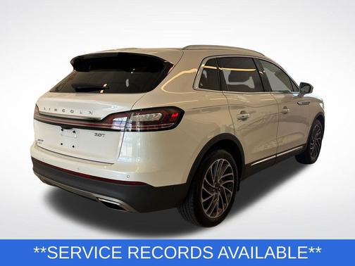 White Platinum Metallic Tri-Coat 2019 Lincoln Nautilus Reserve