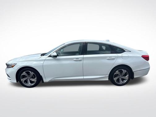 Platinum White Pearl 2018 Honda Accord EX-L