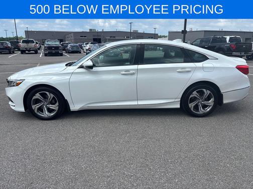 Platinum White Pearl 2018 Honda Accord EX-L