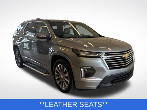 Sterling Gray Metallic 2023 Chevrolet Traverse Premier