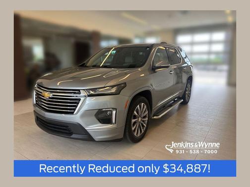 Sterling Gray Metallic 2023 Chevrolet Traverse Premier