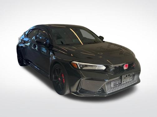 Crystal Black Pearl 2025 Honda Civic Type R