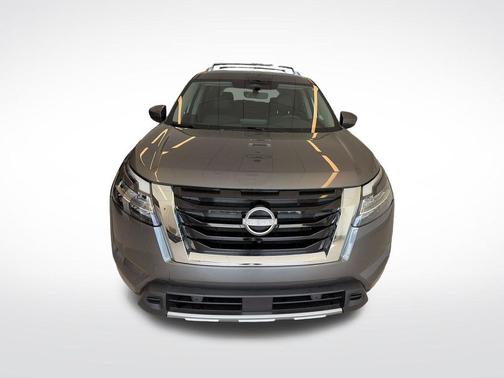 Gun Metallic/Super Black 2023 Nissan Pathfinder SL FWD