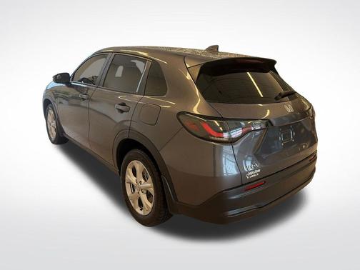 Modern Steel Metallic 2025 Honda HR-V LX