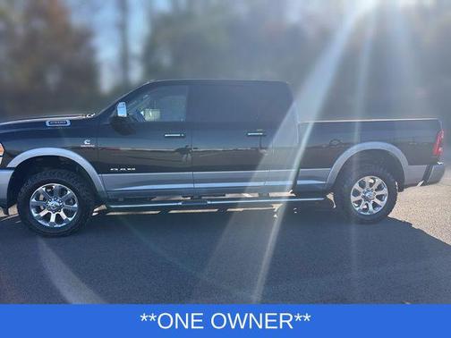 Diamond Black Crystal Pearlcoat 2022 RAM 2500 Laramie Mega Cab 4x4 6'4' Box