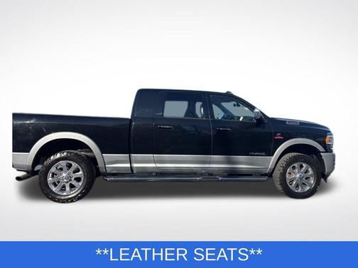 Diamond Black Crystal Pearlcoat 2022 RAM 2500 Laramie Mega Cab 4x4 6'4' Box