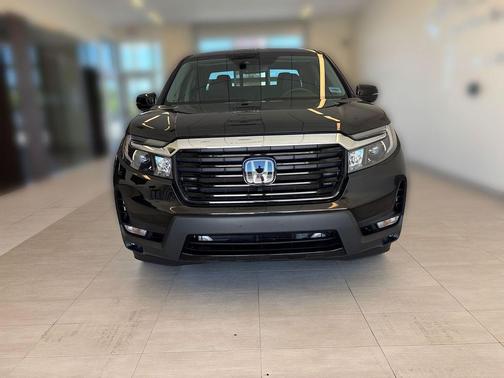 Crystal Black Pearl 2023 Honda Ridgeline RTL-E