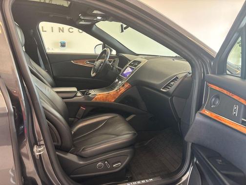 Magnetic Gray 2020 Lincoln Nautilus Reserve