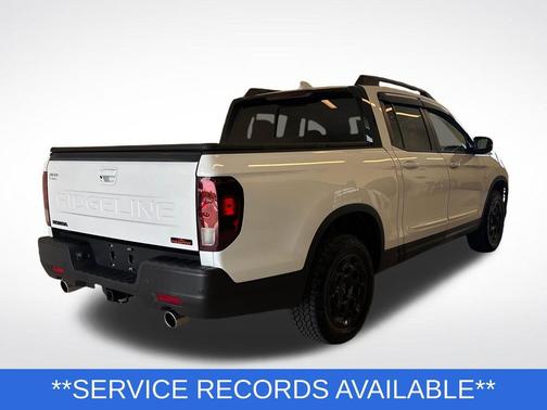 Platinum White Pearl 2026 Honda Ridgeline TrailSport+