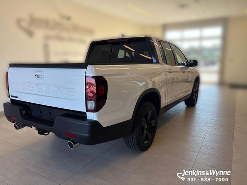Platinum White Pearl 2026 Honda Ridgeline Black