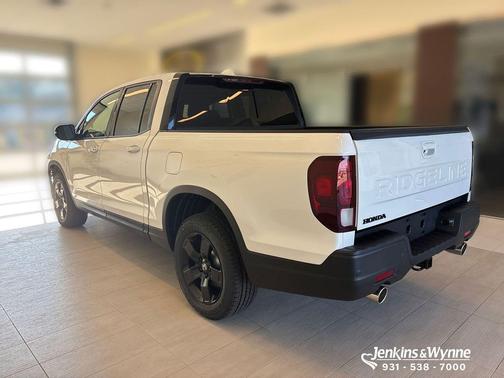 Platinum White Pearl 2026 Honda Ridgeline Black