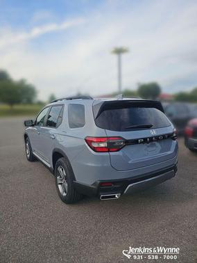 Sonic Gray Pearl 2026 Honda Pilot EX-L