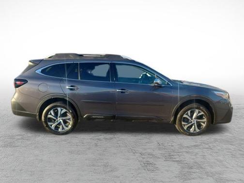 2022 Subaru Outback Touring