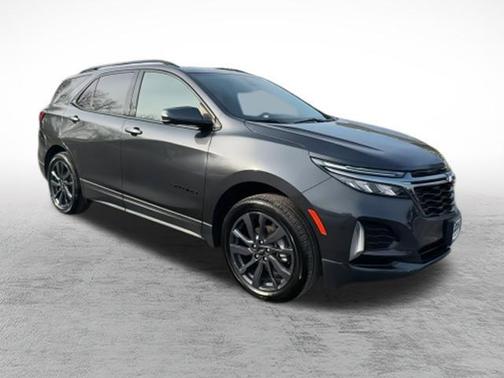 Iron Gray Metallic 2022 Chevrolet Equinox AWD RS