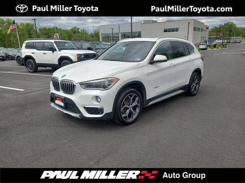 Alpine White 2017 BMW X1 xDrive 28i