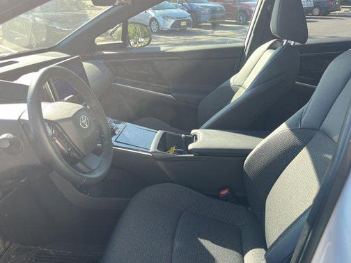 Wind Chill Pearl 2024 Toyota bZ4X XLE