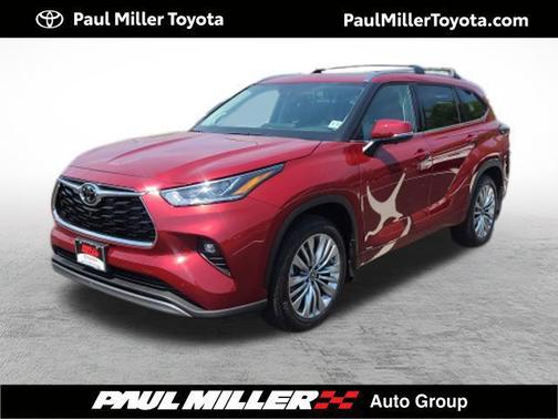 Ruby Flare Pearl 2026 Toyota Highlander Hybrid Platinum