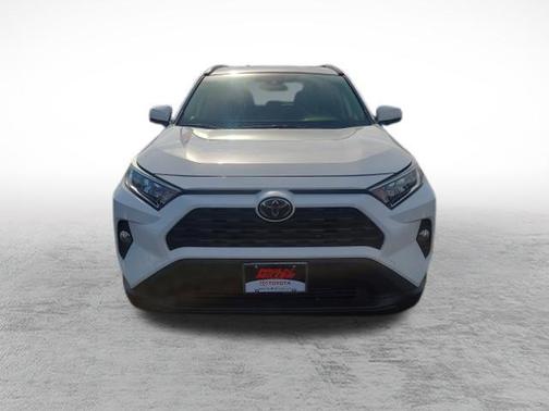 Super White 2019 Toyota RAV4 XLE