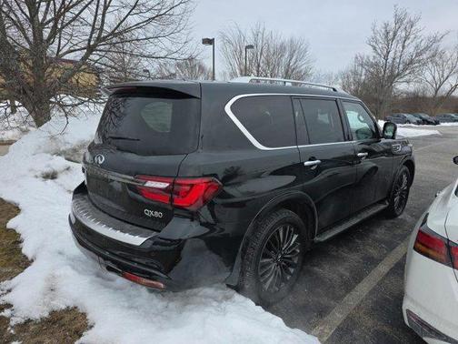 2024 INFINITI QX80 SENSORY