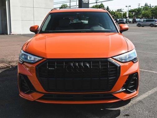 2022 Audi Q3 45 S line Premium