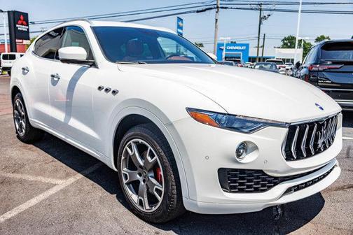 2021 Maserati Levante Base