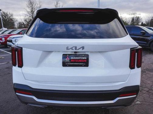 2024 Kia Sorento S