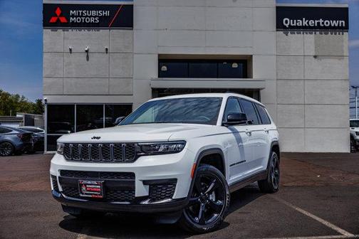 2022 Jeep Grand Cherokee L Laredo