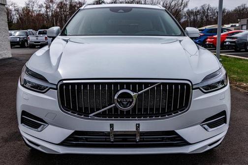 2018 Volvo XC60 Recharge Plug-In Hybrid T8 Inscription