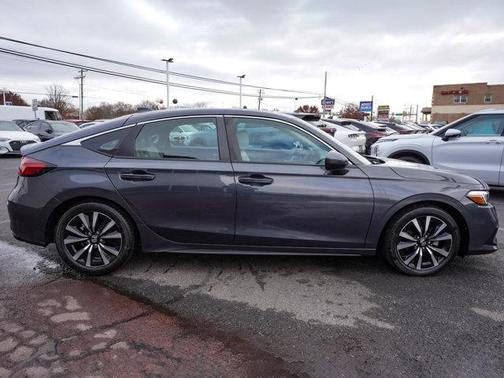 2023 Honda Civic EX-L