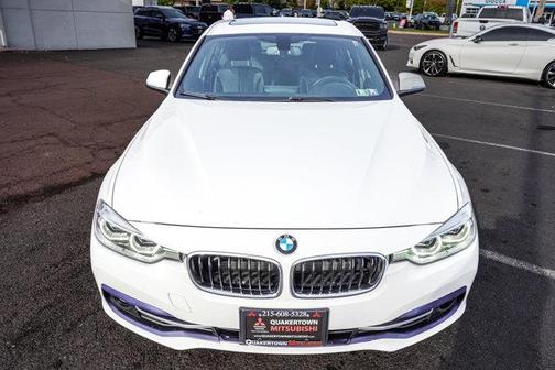 2018 BMW 330 i xDrive