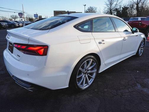 2025 Audi A5 Sportback 45 S line quattro Premium