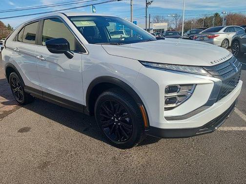 2024 Mitsubishi Eclipse Cross LE
