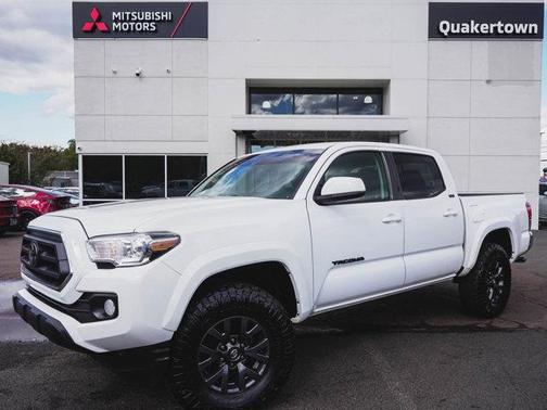 2022 Toyota Tacoma SR5