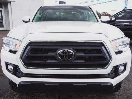 2022 Toyota Tacoma SR5