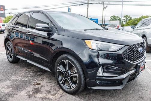 2019 Ford Edge ST