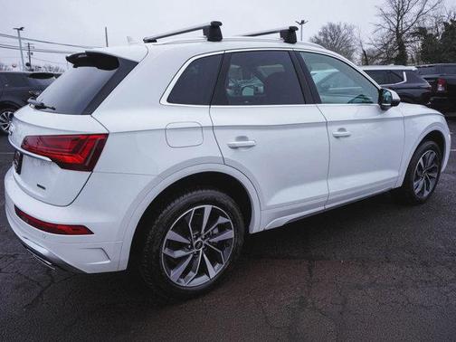 2024 Audi Q5 45 S line quattro Premium
