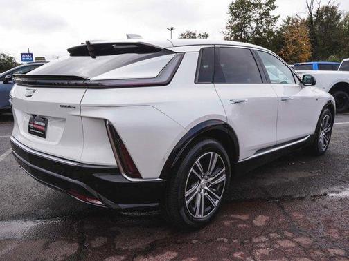 2024 Cadillac LYRIQ Luxury