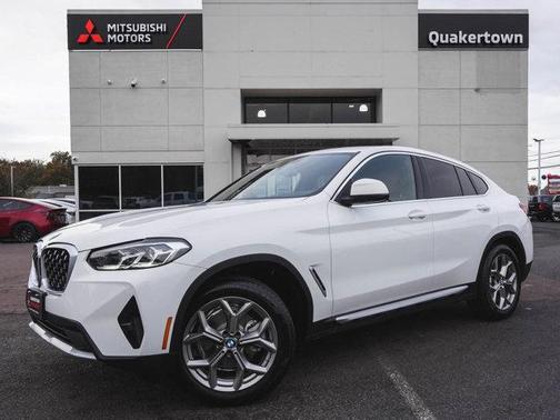 2025 BMW X4 xDrive30i