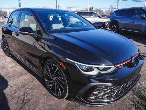 2024 Volkswagen Golf GTI 2.0T Autobahn