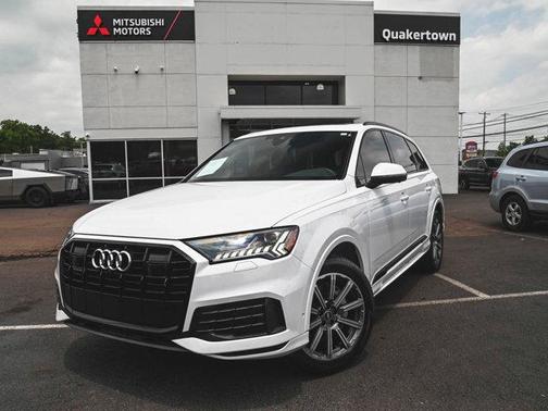 2023 Audi Q7 45 Premium Plus