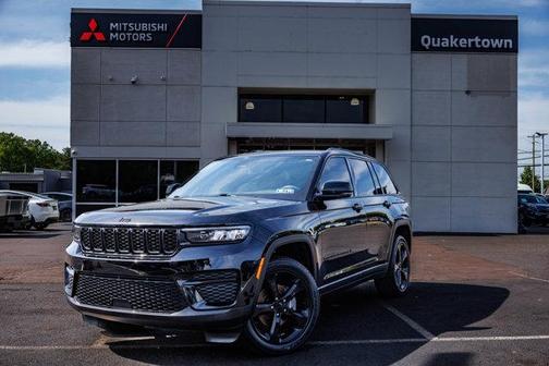 2022 Jeep Grand Cherokee Altitude