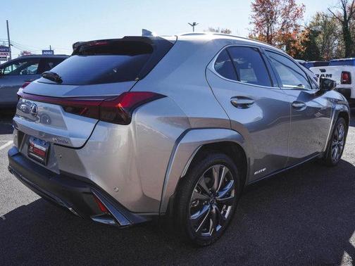 2022 Lexus UX 250h F Sport