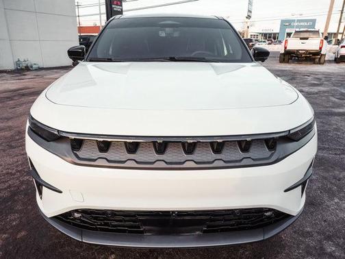 2024 Jeep Wagoneer S Launch Edition