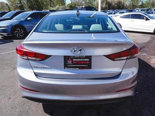 Shale Gray Metallic 2017 Hyundai ELANTRA SE